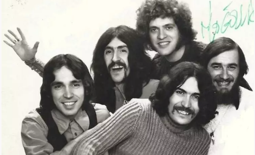 Foto - Barış Manço ile ilgili gerçek yıllar sonra ortaya çıktı! Aslında trafik kazası geçirmiş