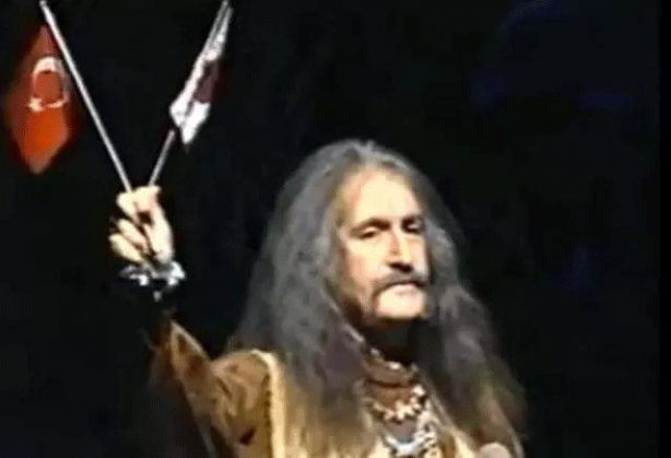 Foto - Barış Manço'nun 28 yıl önce 2023 yılıyla ilgili söylediği sözler yıllar sonra ortaya çıktı!