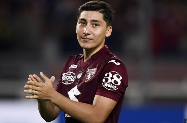 Foto - Başakşehir aradığı orta saha oyuncusunu Torino'da buldu