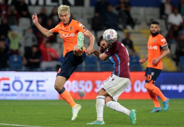 Foto - Başakşehir, Trabzonspor'u 3-1 mağlup etti