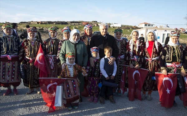 Foto - Başbakan köyünde hasret giderdi!