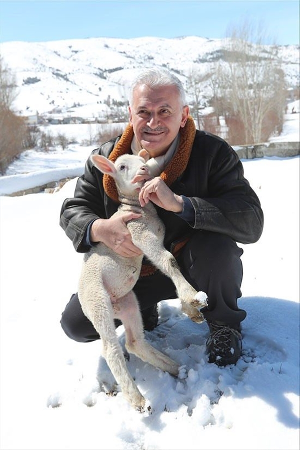 Foto - Başbakan köyünde hasret giderdi!