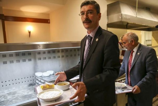 Başbakanlık personeline Çanakkale menüsü