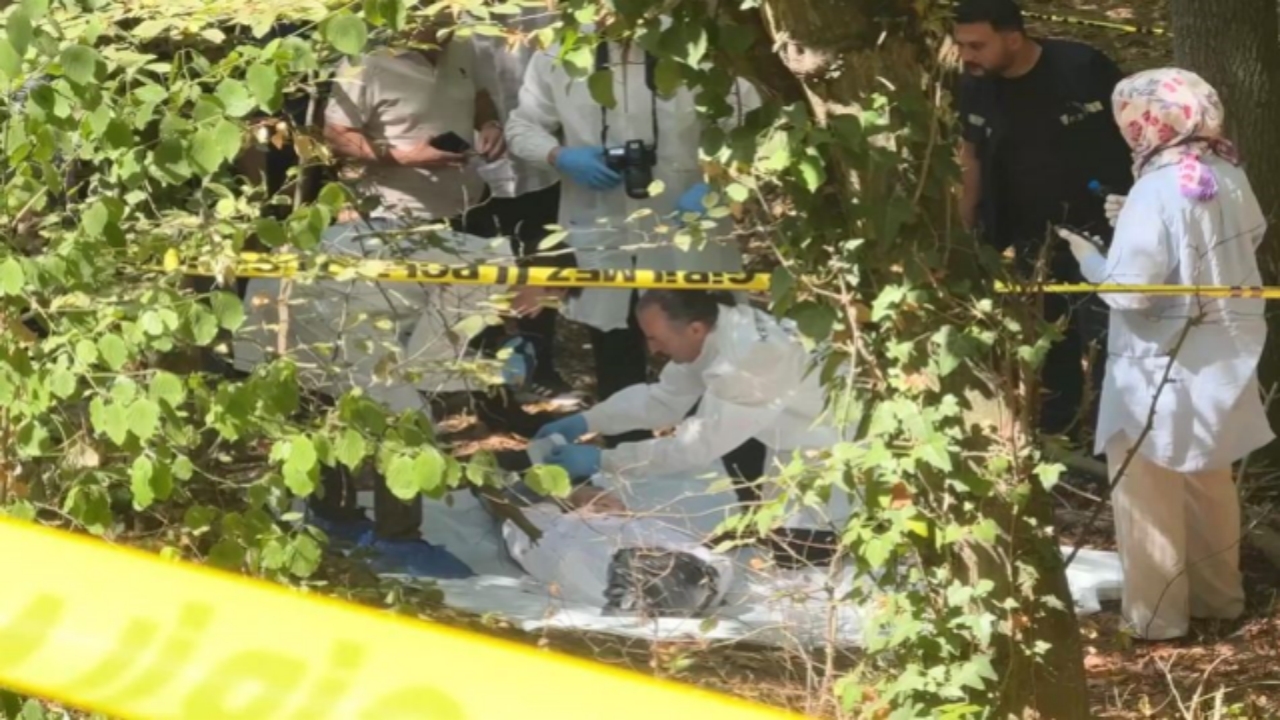 Foto - Başına çöp poşeti geçirilmiş ceset bulundu! Yanındaki nottan polis hiçbir şey anlamadı! Sebebi bakın ne çıktı