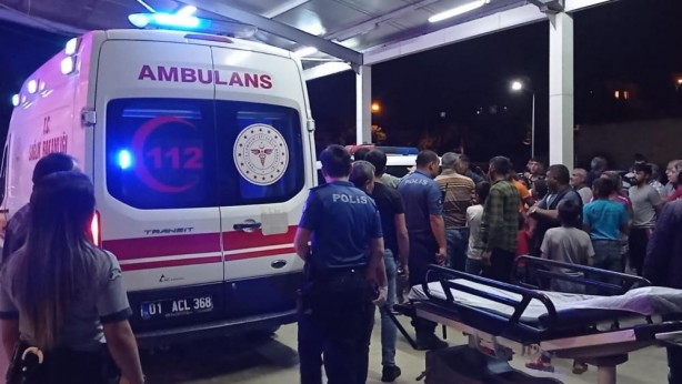 Foto - Başından vurulan genç, el sallayarak ambulansa bindi
