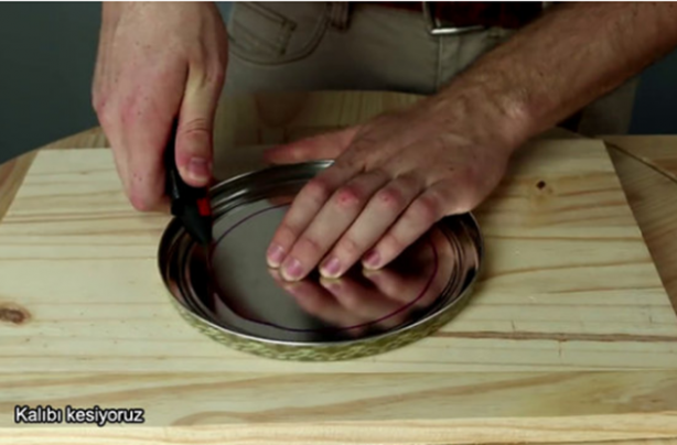 Foto - Basit malzemelerle elektrikli süpürge nasıl yapılır?