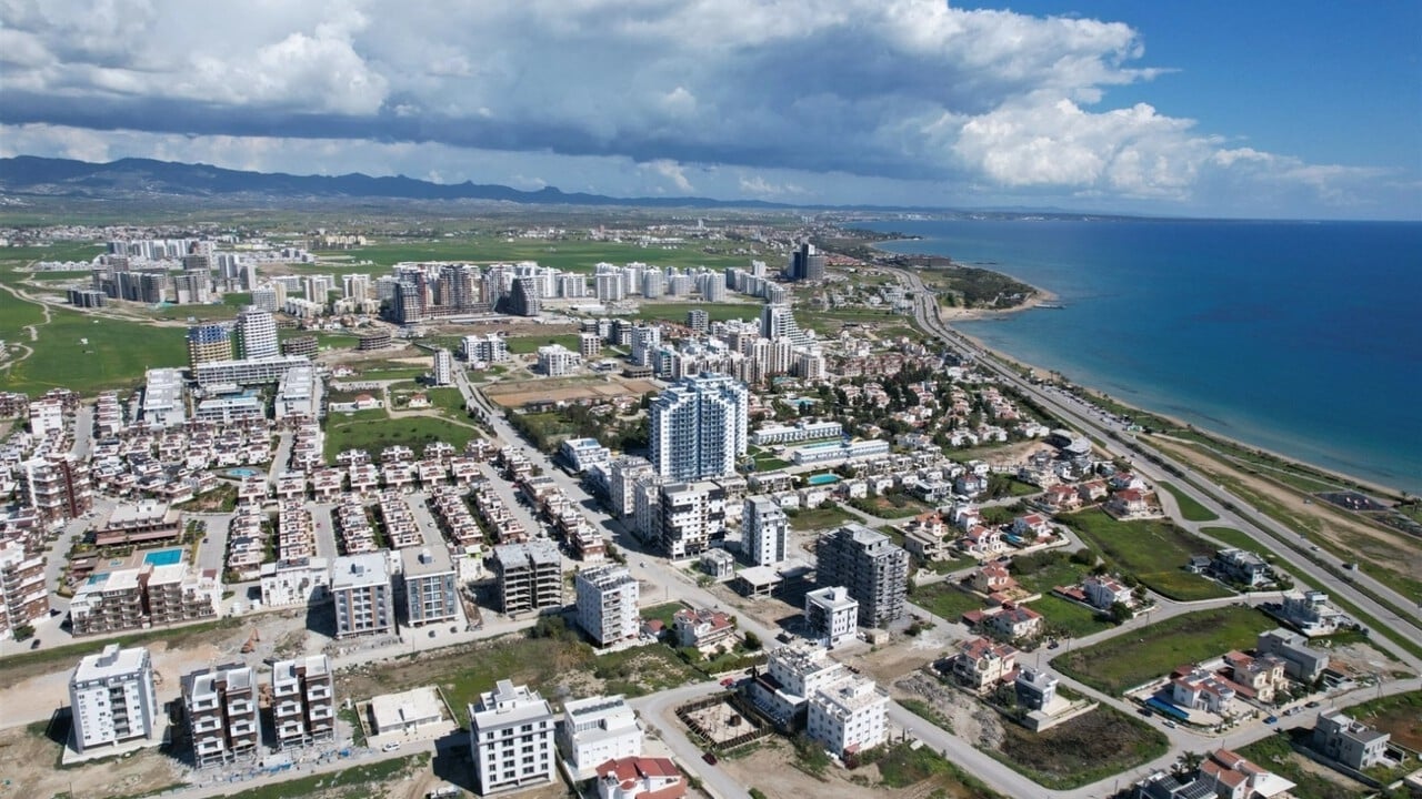 “Başka ülkeleri istemiyoruz” diyerek ilan ettiler: Türklere “Evinizi bizden alın” çağrısı