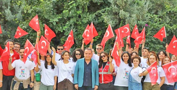 Foto - Başkan Böcek’ten, İsrail’in Gazze katliamına manidar kınama: İsrail söküyor, Böcek dikiyor