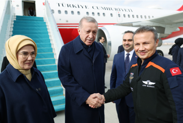 Foto - Başkan Erdoğan, Alper Gezeravcı'yı kabul etti