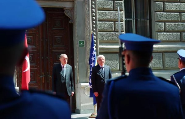 Foto - Başkan Erdoğan Bosna Hersek'te böyle karşılandı