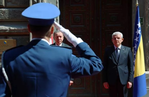 Foto - Başkan Erdoğan Bosna Hersek'te böyle karşılandı