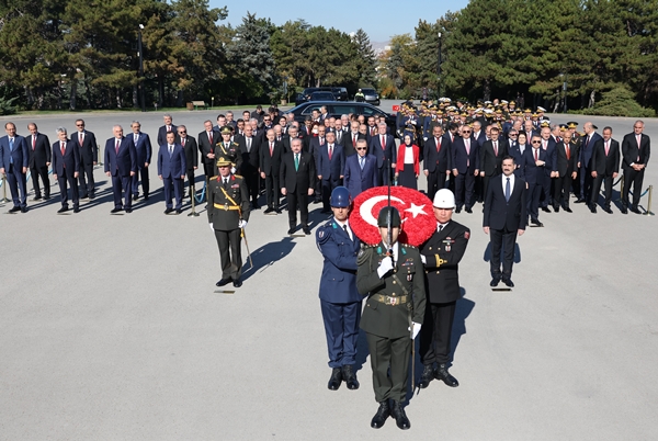 Foto - Başkan Erdoğan: Bu tarihi günü TOGG'un açılışıyla taçlandırıyoruz