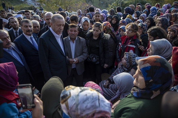 Foto - Başkan Erdoğan: Geride kalan aileler bize mirastır