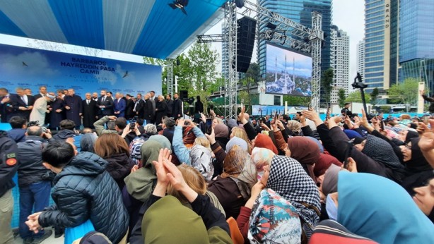 Foto - Başkan Erdoğan ismin hikayesini paylaştı! Simgelerin simgesi resmen açıldı