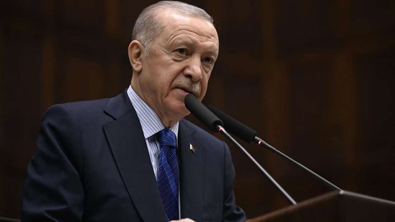 Foto - Başkan Erdoğan isyan edenlere İsra Suresi'nin 23. ayetini hatırlattı