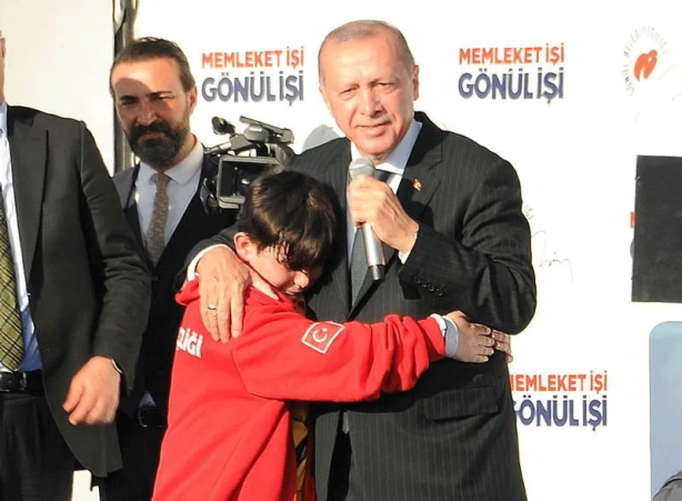 Foto - Başkan Erdoğan sahaya iniyor