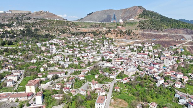 Başkan Erdoğan söz vermişti! Kışın 3 metreye yakın kar yağdığı o ilçeye… 