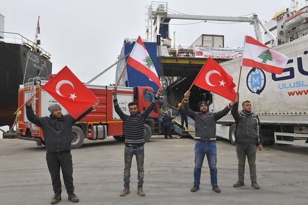 Foto - Başkan Erdoğan talimat verdi... Bölgeye ulaştı