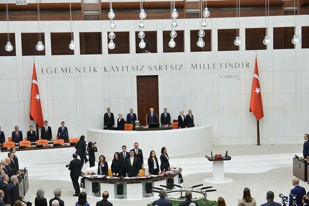 Foto - Başkan Erdoğan talimatı verdi! Yeni Meclis’te ilk iş maaş zammı