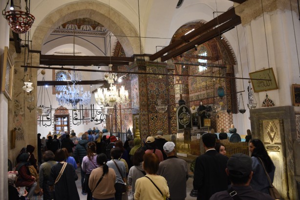 Foto - Başkan Erdoğan tarafından "Mevlana Yılı" olarak ilan edilmişti! 750. Vuslat Yıl Dönümü! Hazreti Mevlana anılıyor! O ilimizde 40 bin kişilık yoğun katılım olacak! 