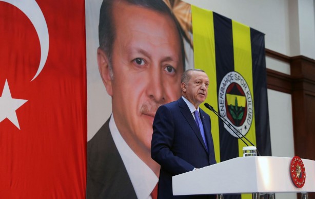 Foto - Başkan Erdoğan'dan Fenerbahçe kararı: Fener'i bıraktım, artık o takımı tutuyorum