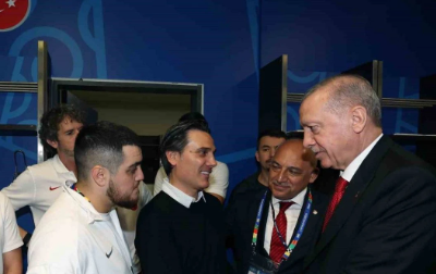 Foto - Başkan Erdoğan'dan Mourinho'ya uyarı: Bazı rakamlar konuşuluyor! İstikbaliyle oynamamak lazım