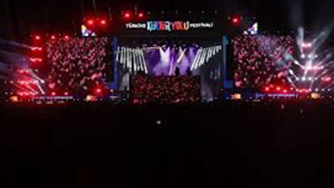 Foto - Başkan Erdoğan'ın danışmanından o bakana sitem: Halkımız infial halindedir bunu bilesiniz