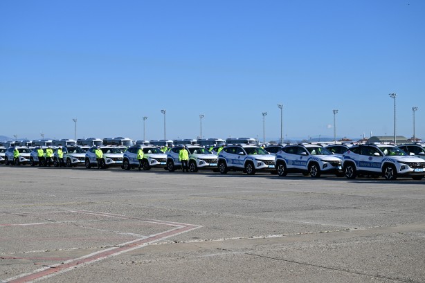 Foto - Başkan Erdoğan’ın katılımıyla o otomobil devinden Emniyet Genel Müdürlüğü’ne 1000 adetlik araç teslimi! Ne Ferrari ne Porsche!