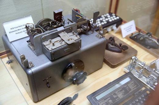 Foto - Başkan Erdoğan'ın ofisinde tespit edilen dinleme cihazı böcek orada!