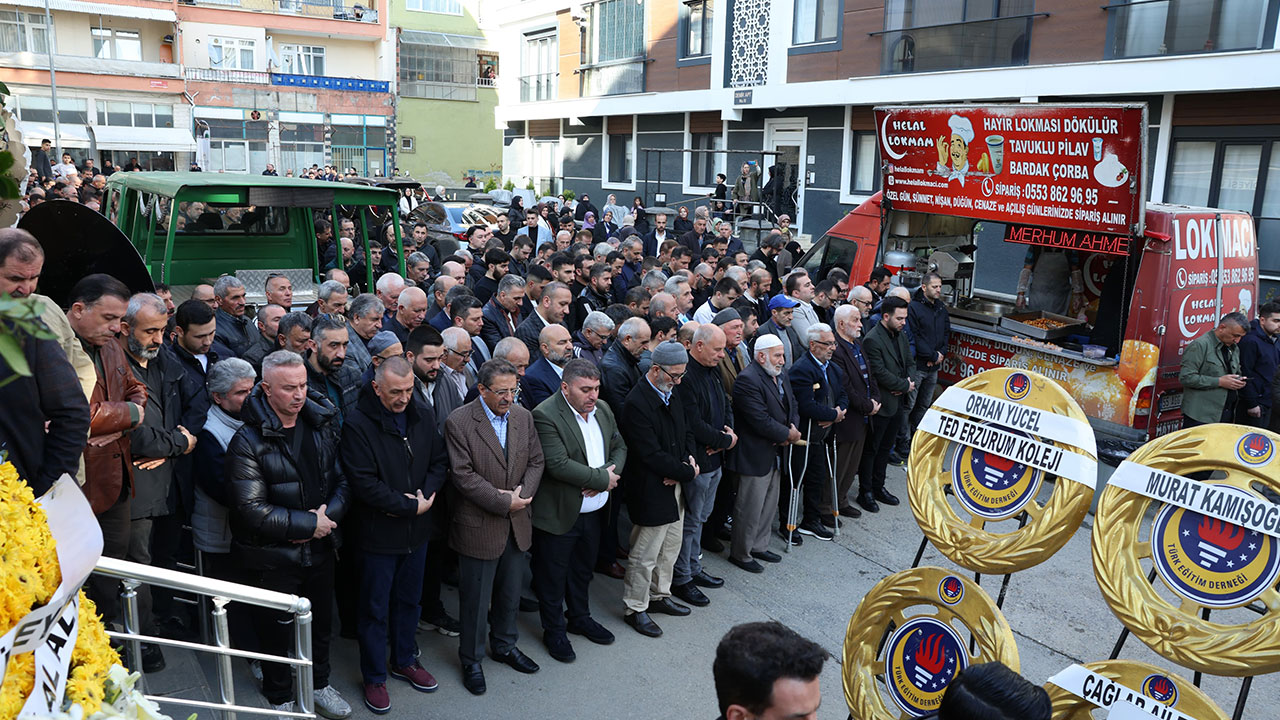 Foto - Başkan Mehmet Sekmen'in acı günü