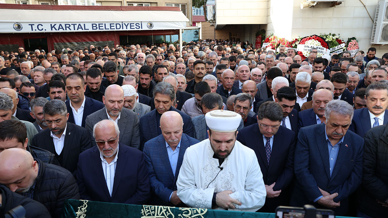 Foto - Başkan Mehmet Sekmen'in acı günü