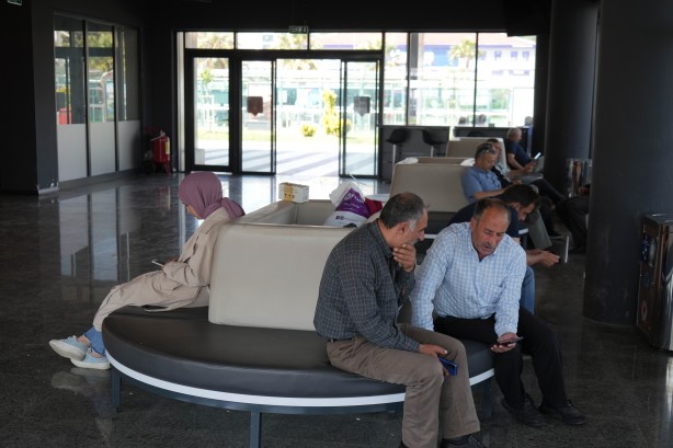 Foto - Başkan talimat verdi! Burada çay ve simit sudan bile ucuz 