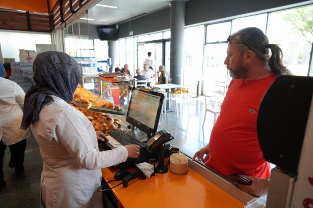 Başkan talimat verdi! Burada çay ve simit sudan bile ucuz 