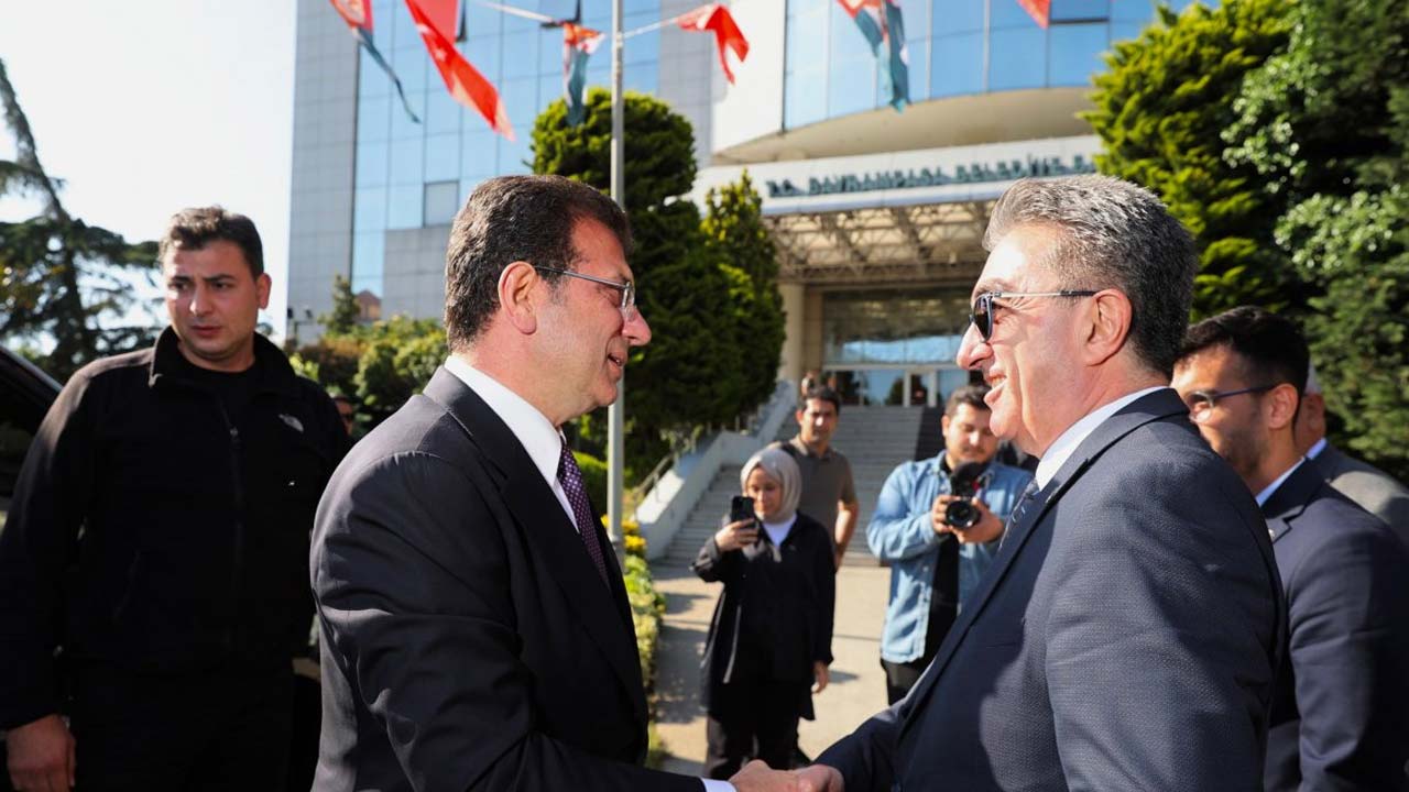 Başkanın yardımcısı itirafçı oldu! “Milyonluk rüşvetin fotoğrafı telefonumda”