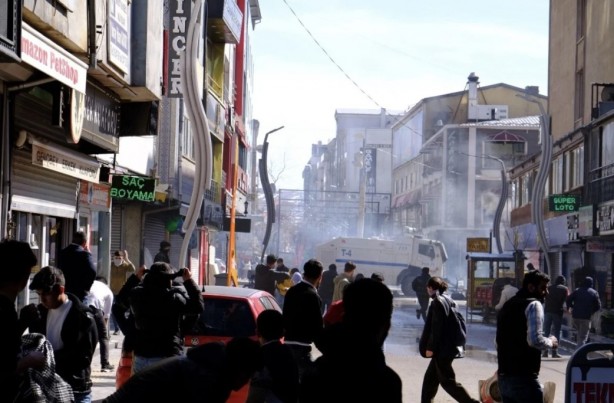 Foto - Başkanlığın AK Parti'ye geçtiği Van'da PKK'lılar düğmeye bastı