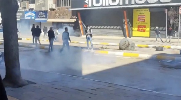 Foto - Başkanlığın AK Parti'ye geçtiği Van'da PKK'lılar düğmeye bastı