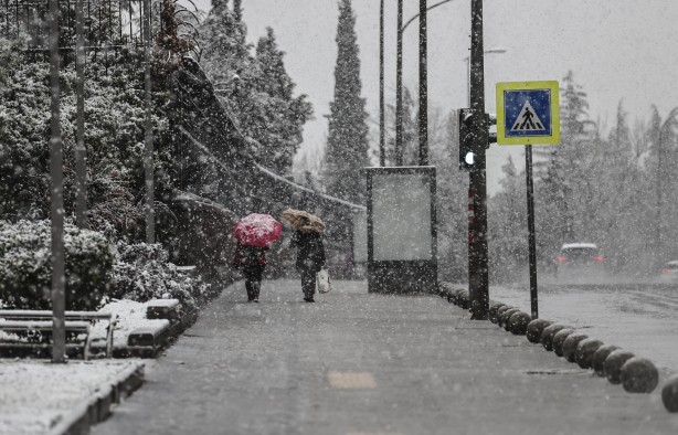 Foto - Başkent Ankara beyaza büründü