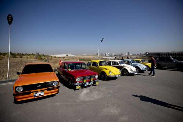 Foto - Başkentte "klasik araba" şöleni