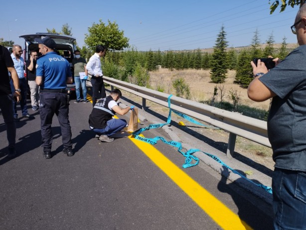 Foto - Başkent'te ürküten görüntü! Yol kenarında ceset bulundu