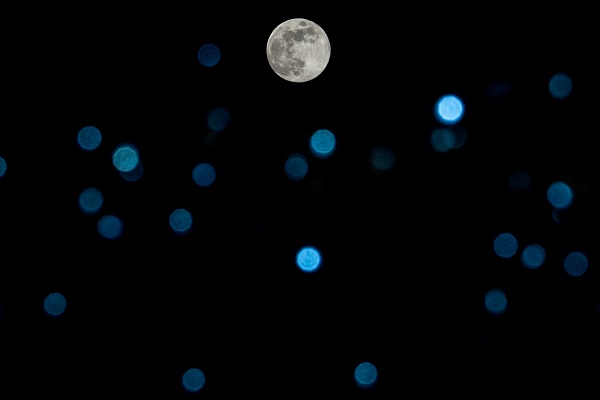 Foto - Başkentte yılın son dolunayı