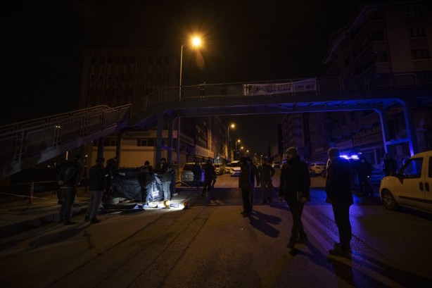 Foto - Başkentte yol kenarında erkek cesedi bulundu