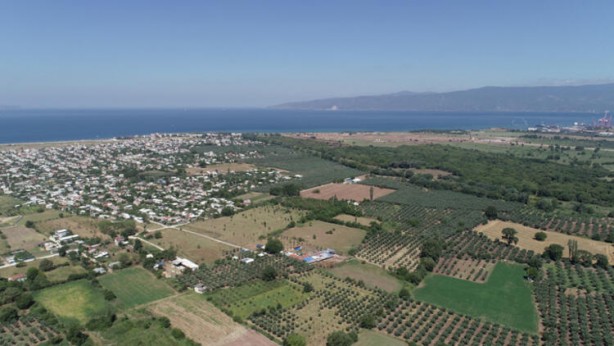 Foto - Başlarına talih kuşu kondu! Ev ve arsa fiyatları 10 katına çıktı