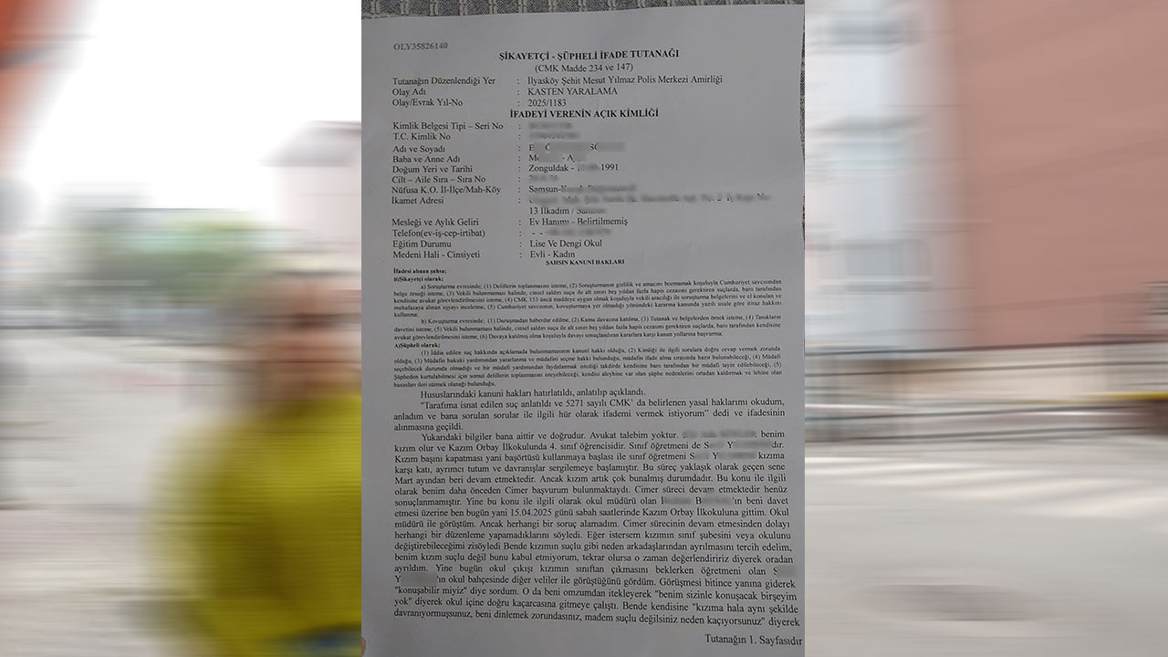 Foto - Başörtü düşmanı öğretmenden öğrencisine büyük skandal