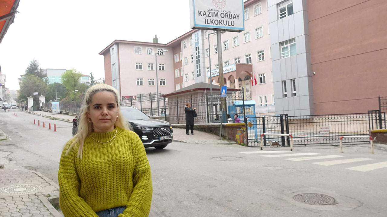 Foto - Başörtü düşmanı öğretmenden öğrencisine büyük skandal