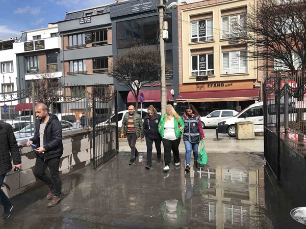 Foto - Başörtülü kadınlara hakaretler savuran rezil hakkında yeni gelişme
