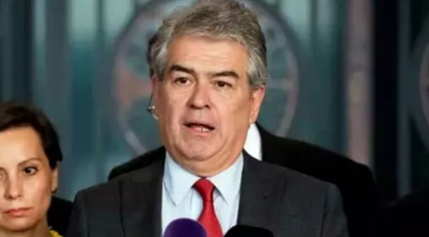 Foto - Başörtüsü düşmanı yine ortaya çıktı! Şimdi de futbolu karıştıracak