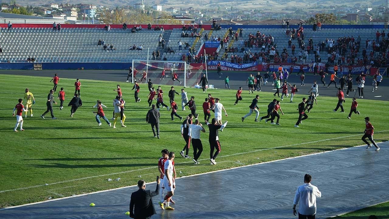Başpınar Stadı’nda son dakika heyecanı sahaya taştı! Kırıkkale FK, Ayos Osmaniyespor’u 3-1 devirdi