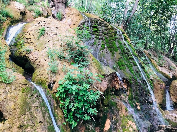 Foto - Basra sıcaklarından bunalanlar oraya koştu