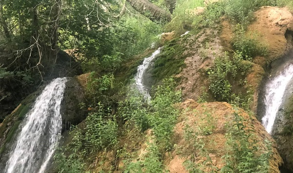 Basra sıcaklarından bunalanlar oraya koştu