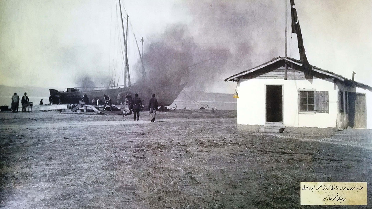 Foto - Bastığın yerleri toprak diyerek geçme tanı! Çanakkale Savaşı'nın tahribatına bir de böyle bakın